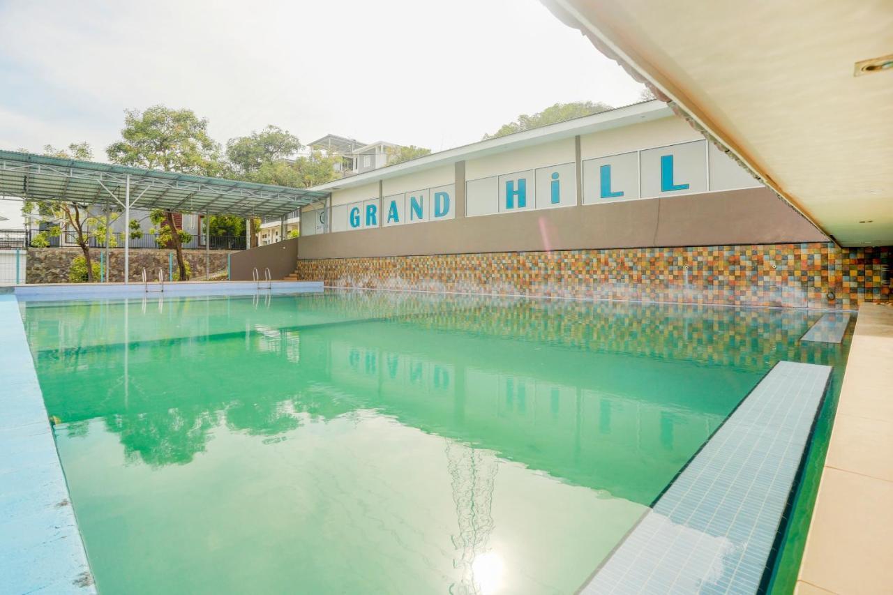 Hotel Collection O 90716 Grand Hills And Resto Banyuwangi (East Java)